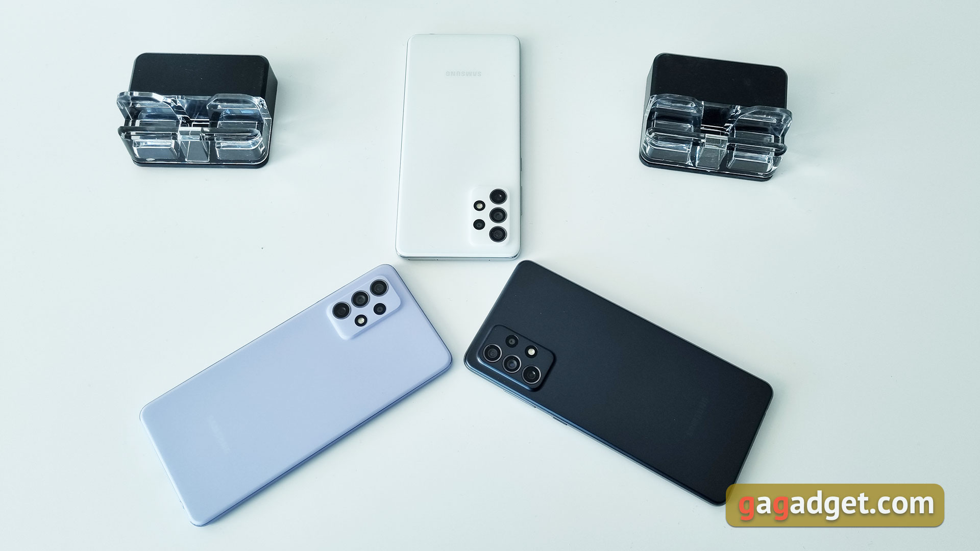 Samsung Galaxy A72 VS Galaxy A52 Review: Mid-Range Phones with Flagship Ambitions-17