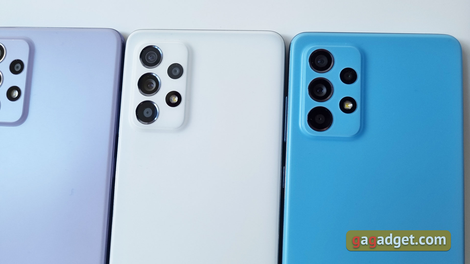 Samsung Galaxy A72 VS Galaxy A52 Review: Mid-Range Phones with Flagship Ambitions-18