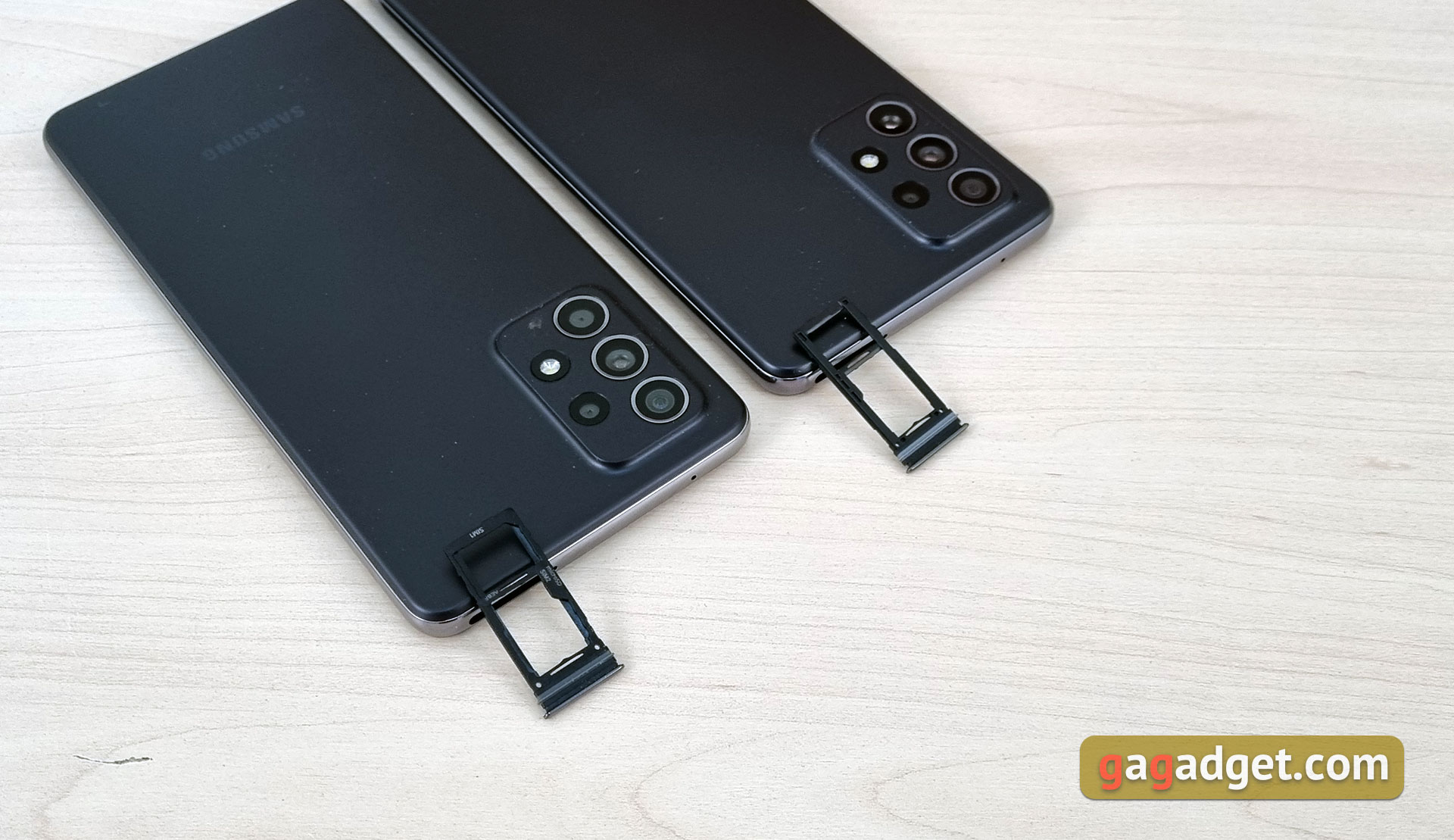 Samsung Galaxy A72 VS Galaxy A52 Review: Mid-Range Phones with Flagship Ambitions-9
