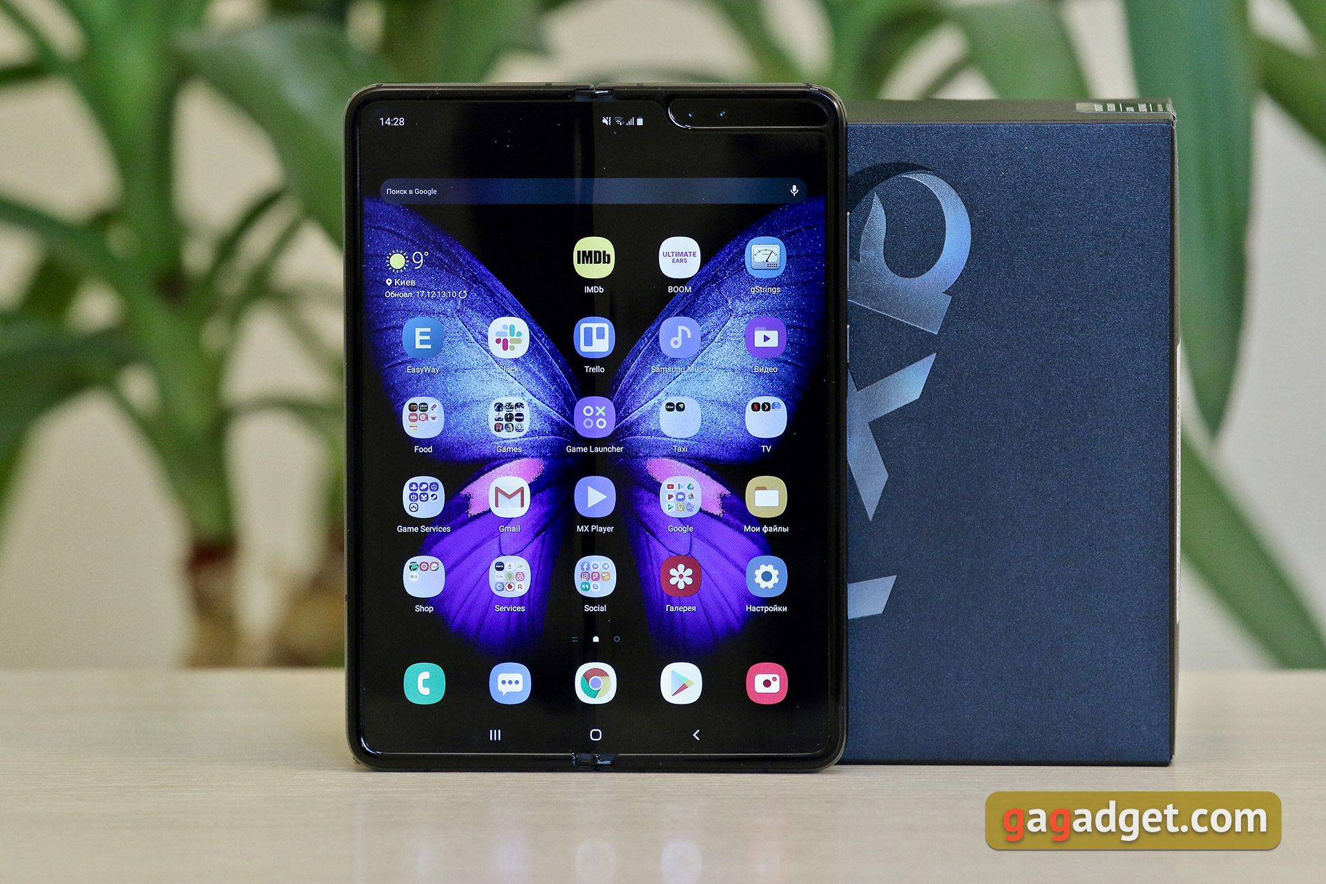 Обзор Samsung Galaxy Fold: взгляд в будущее-21