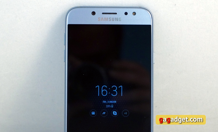 Обзор Samsung Galaxy J7 (2017): скромняга с амбициями-4