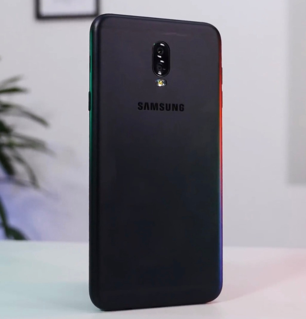 samsung-galaxy-j7-plus-2017-photos-1.jpg