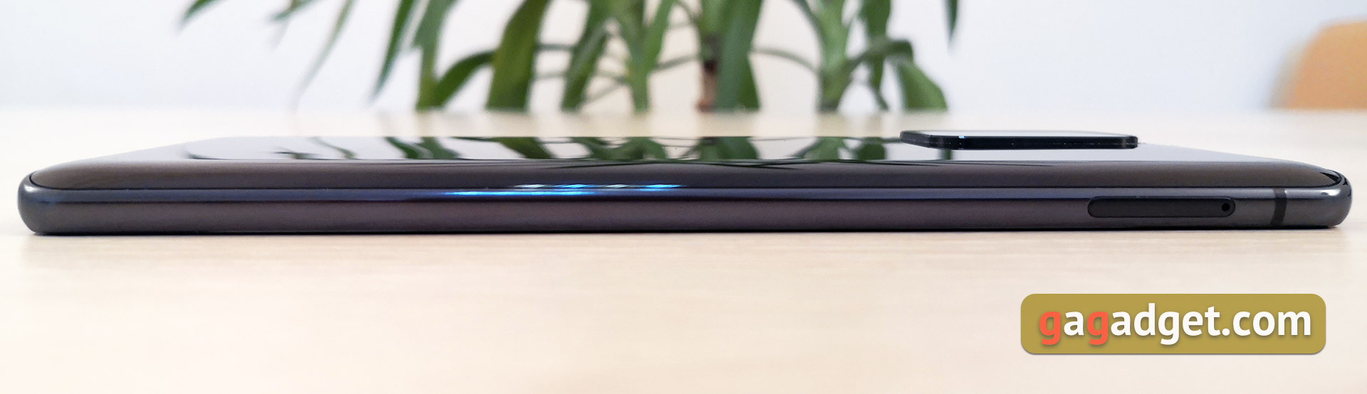 Обзор Samsung Galaxy S10 Lite: флагман на минималках-6