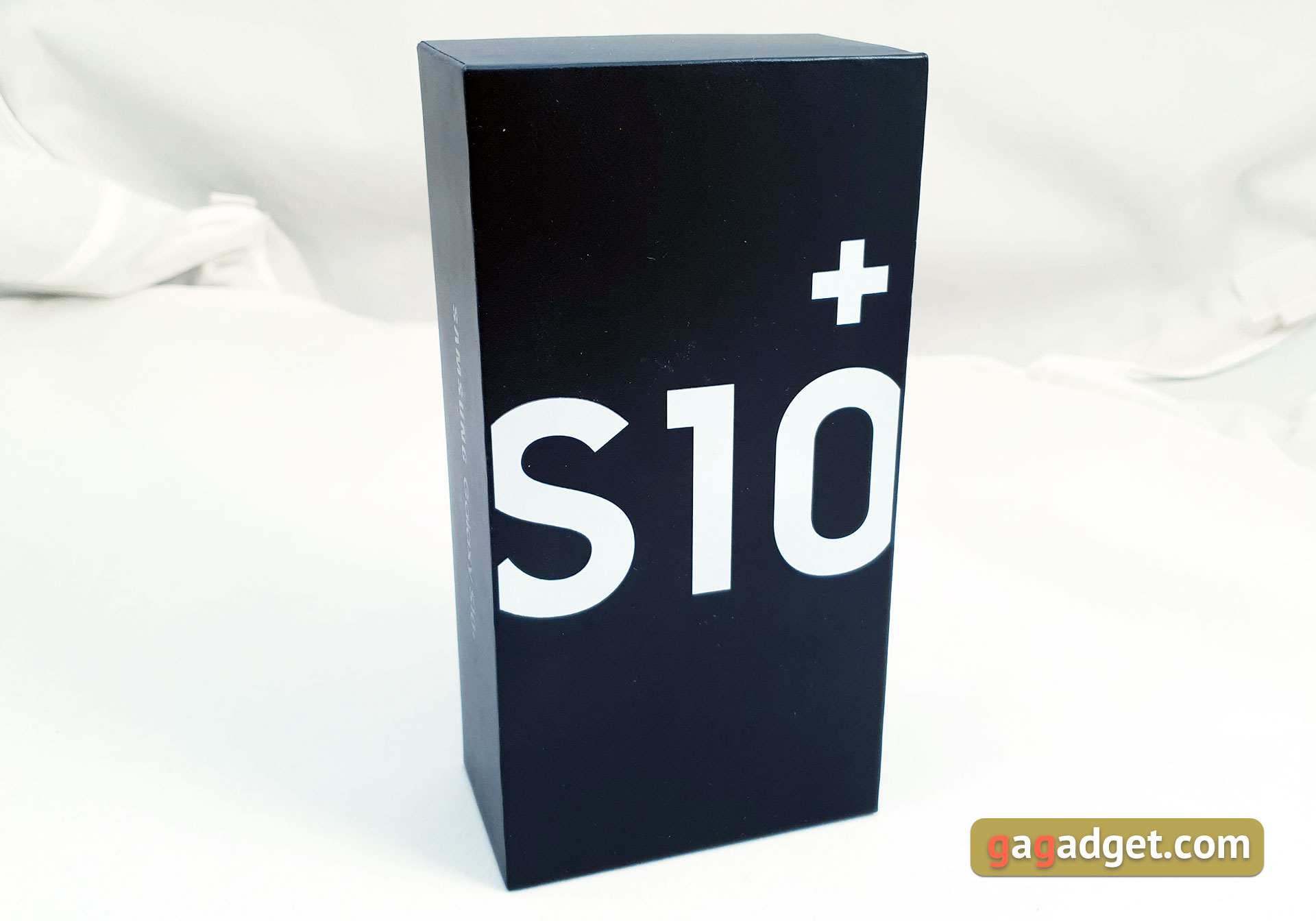 Огляд Samsung Galaxy S10+: ювілейний флагман з п'ятьма камерами-3