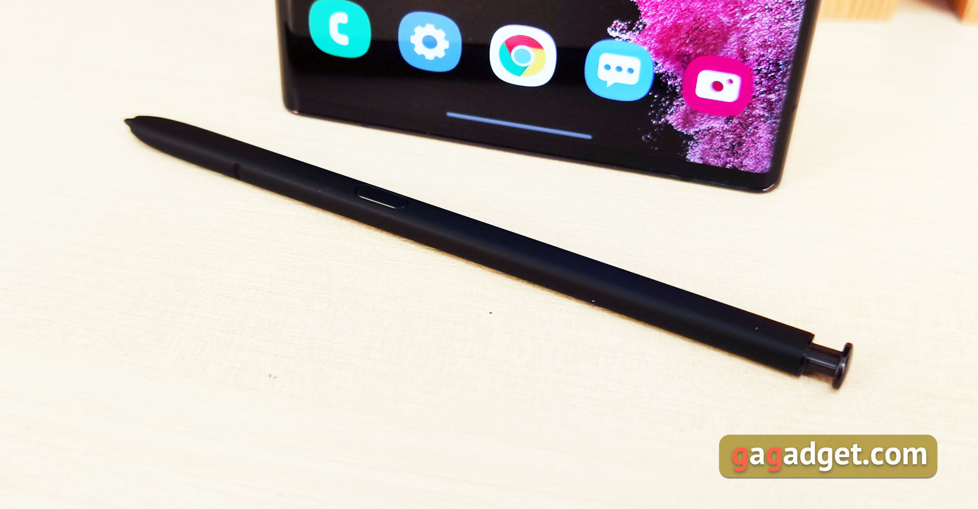 Test du Samsung Galaxy S22 Ultra : Une fusion de deux galaxies-11