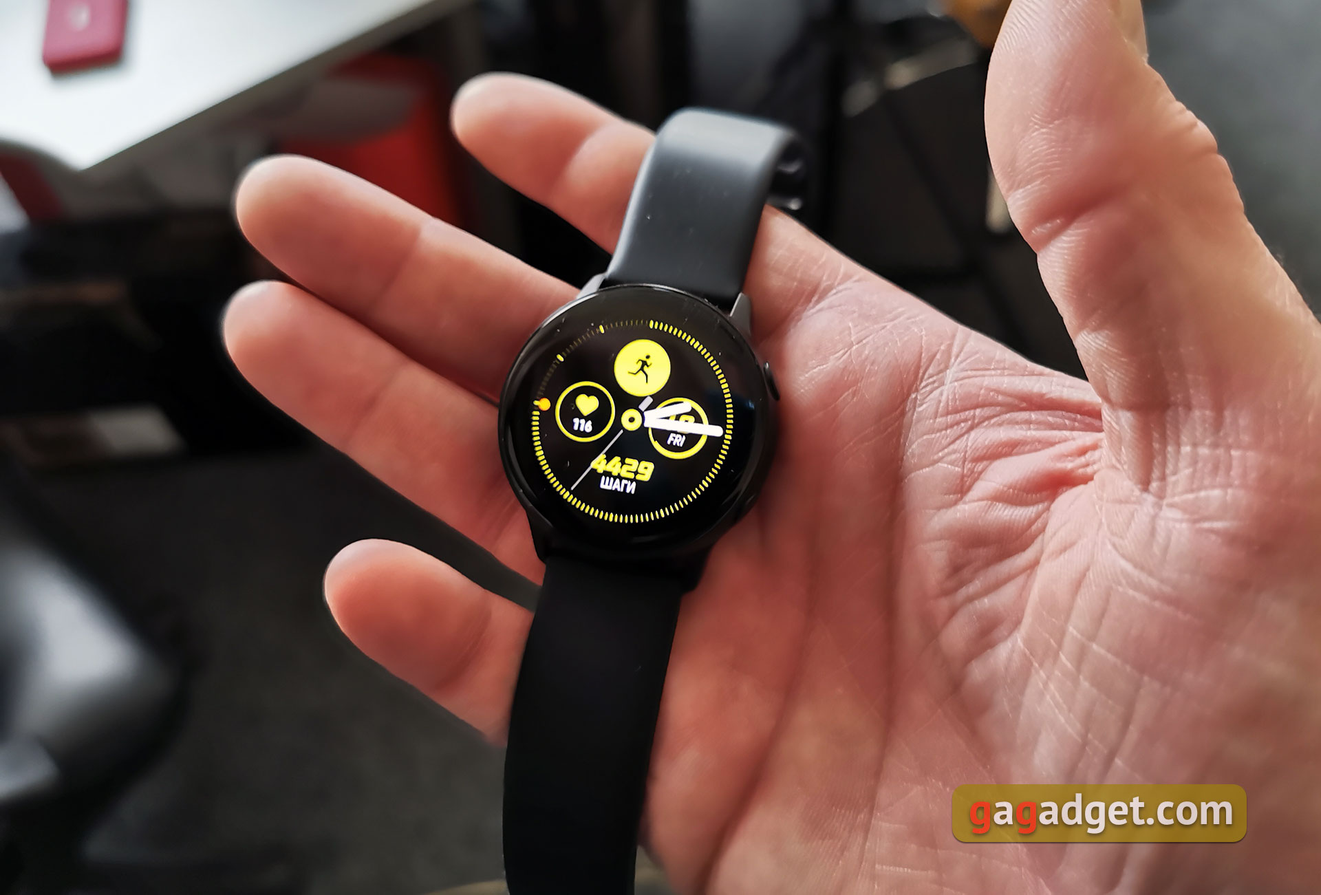 Огляд Samsung Galaxy Watch Active: стильно, спортивно та функціонально-2
