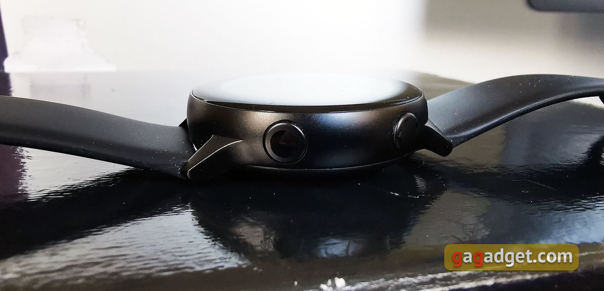 Огляд Samsung Galaxy Watch Active: стильно, спортивно та функціонально-7