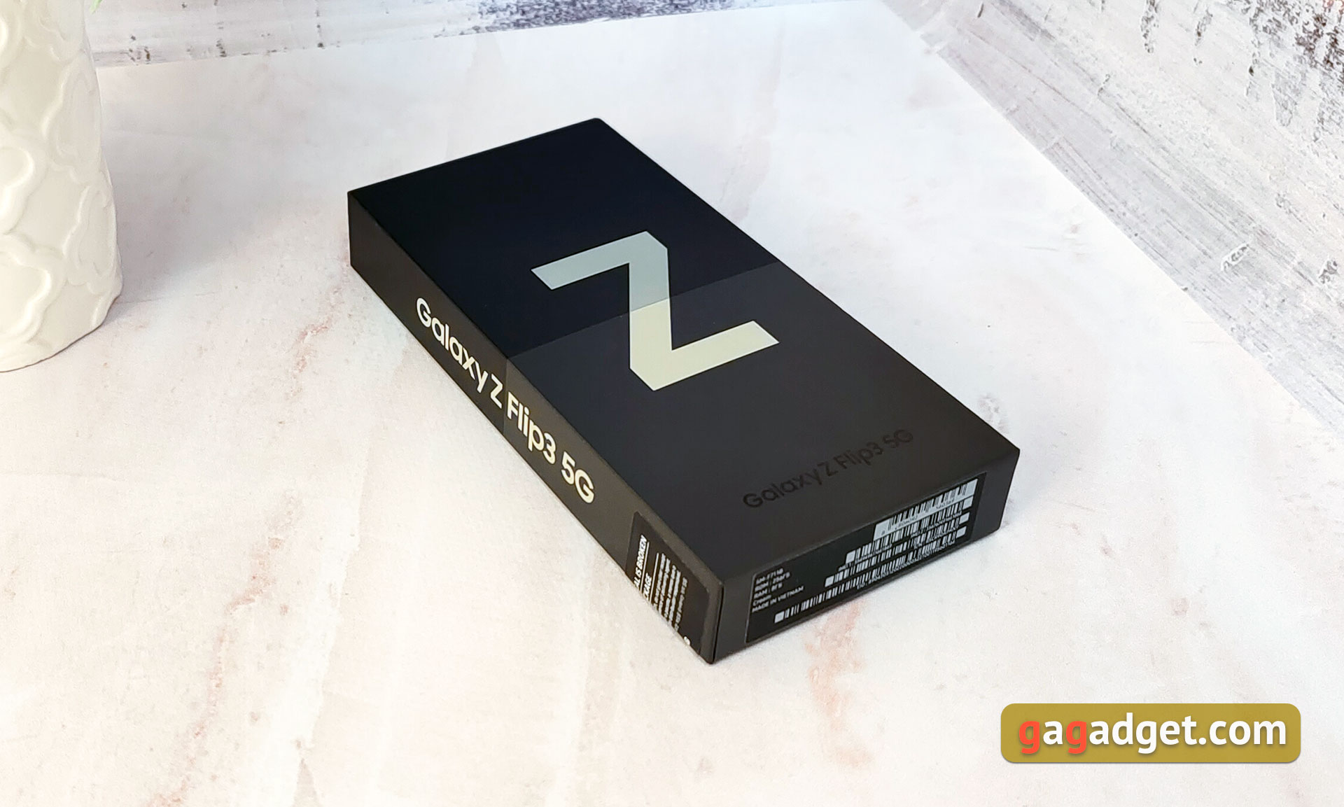 Samsung Galaxy Z Flip3 review: best foldable smartphone of the year-2