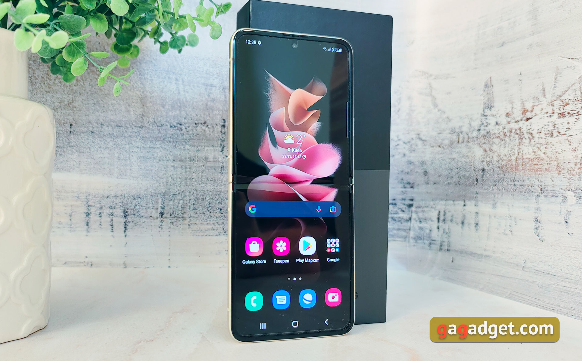 Samsung Galaxy Z Flip3 review: best foldable smartphone of the year-8