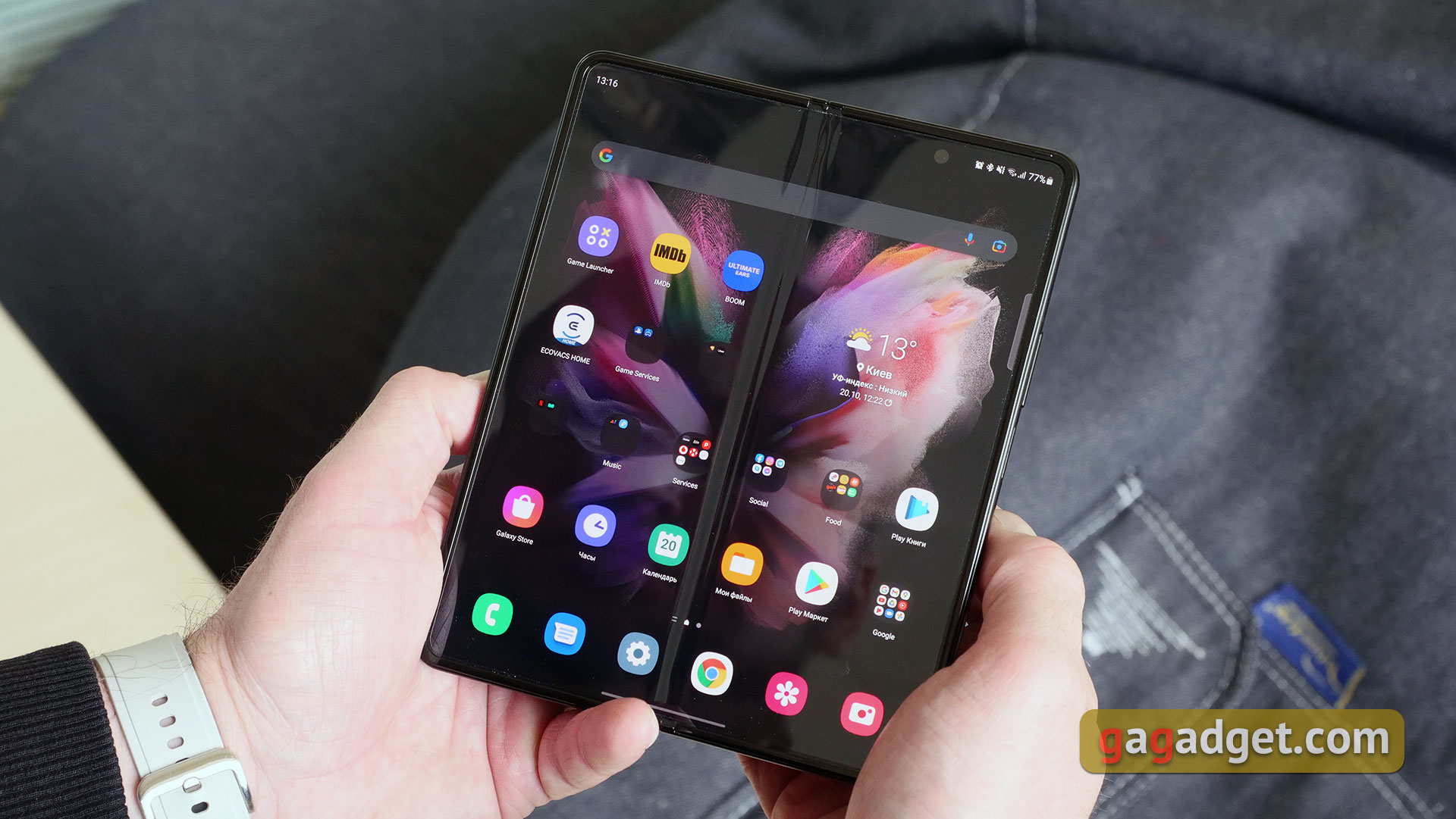 Samsung Galaxy Z Fold3 Review
