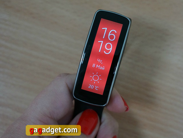 Обзор Samsung Gear Fit и S Health: лучше собаки-4