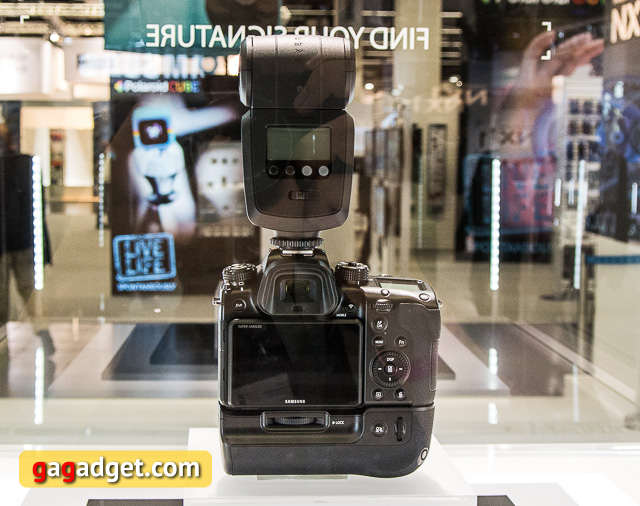 Photokina 2014. Samsung NX1 своими глазами-9