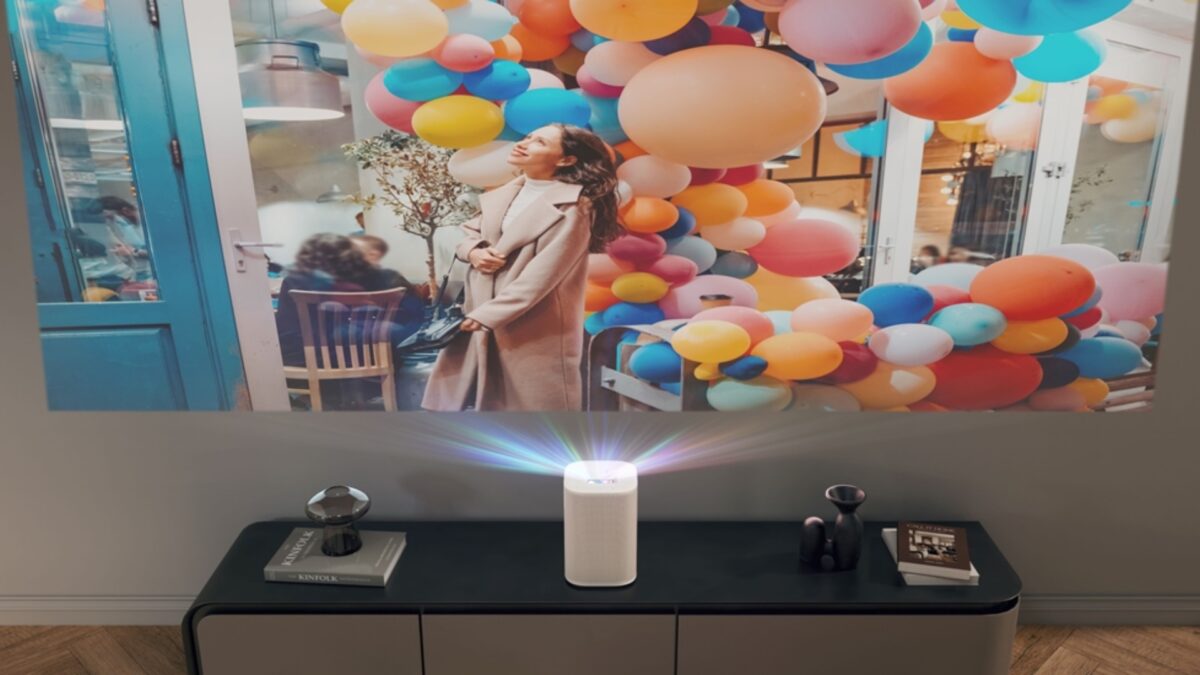 Samsung The Premiere 5 2025 Ultra Short Throw Laser Projector White