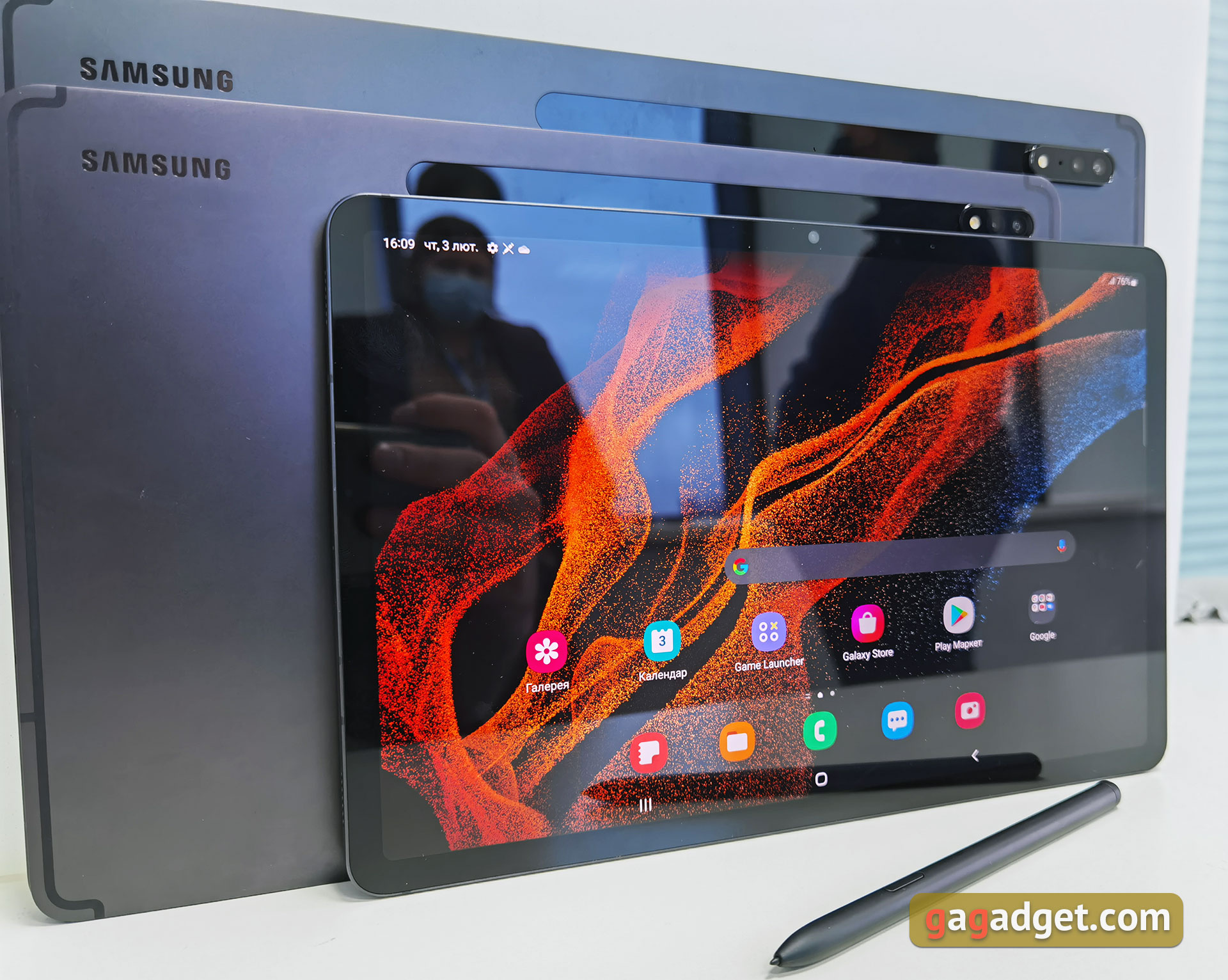 Флагманські смартфони Samsung Galaxy S22 та планшети Galaxy Tab S8 на власні очі-67