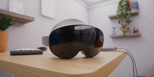 Лицьова панель гарнітури Samsung Project Moohan