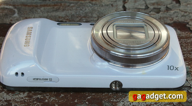 Обзор смартфона Samsung Galaxy S4 Zoom: смотря с какой стороны посмотреть-12