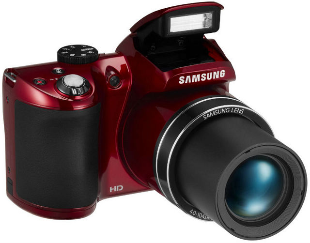 Samsung WB110: псевдозеркалка с 26-кратным зумом