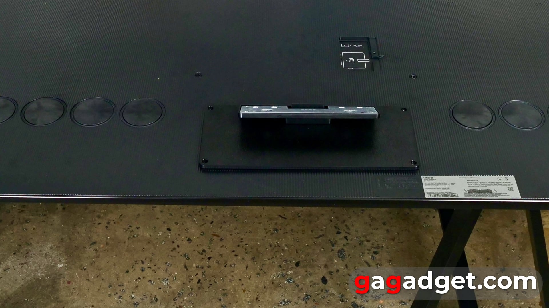 Шах і мат: огляд 65-дюймового OLED-телевізора Samsung S95D-18
