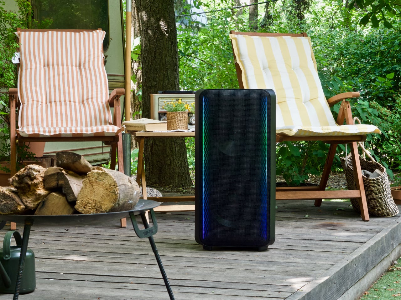 Король вайбу: огляд надпотужної акустичної колонки Samsung Sound Tower MX-ST50B зі вбудованим акумулятором та світлодіодною підсвіткою-25