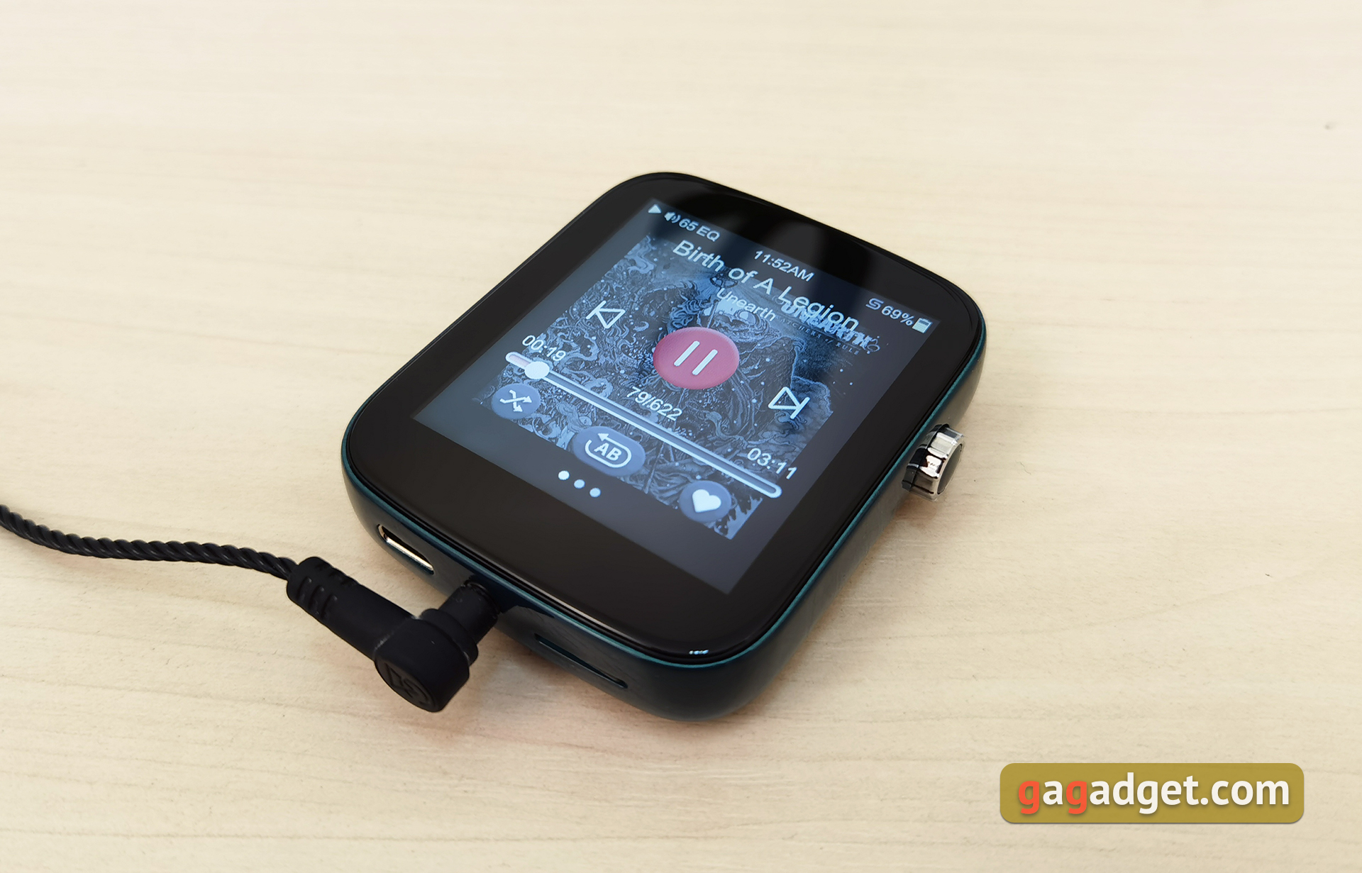Обзор Shanling Q1: компактный Hi-Fi плеер в ретро-стиле-2