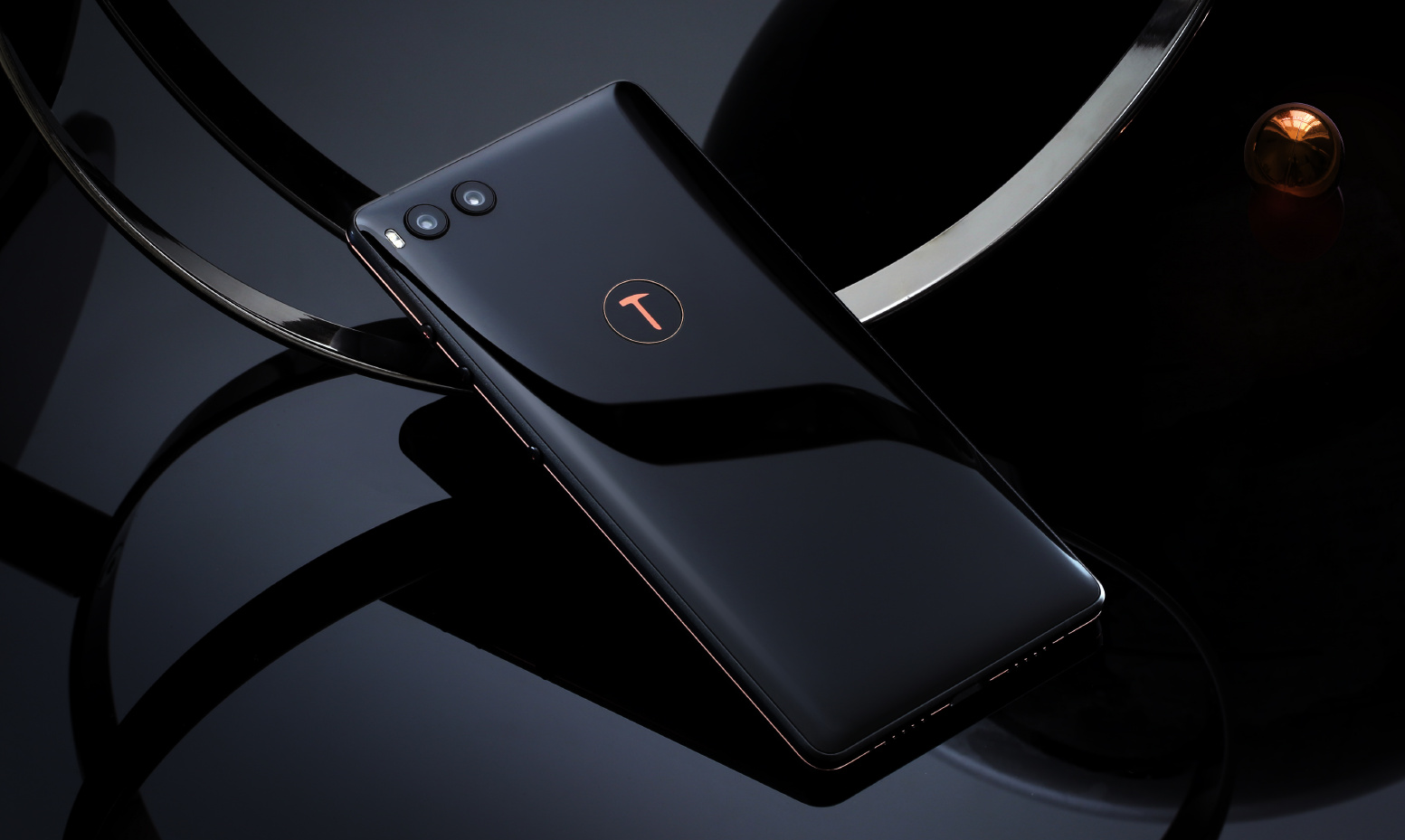smartisan-nut-r1-1tb-1_cr.jpg