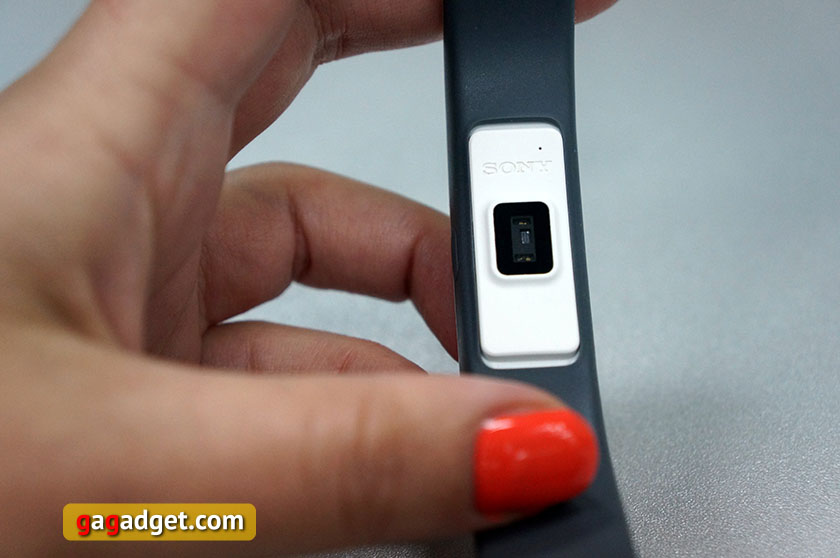 Знает о тебе все: обзор Sony SmartBand 2 (SWR12)-2