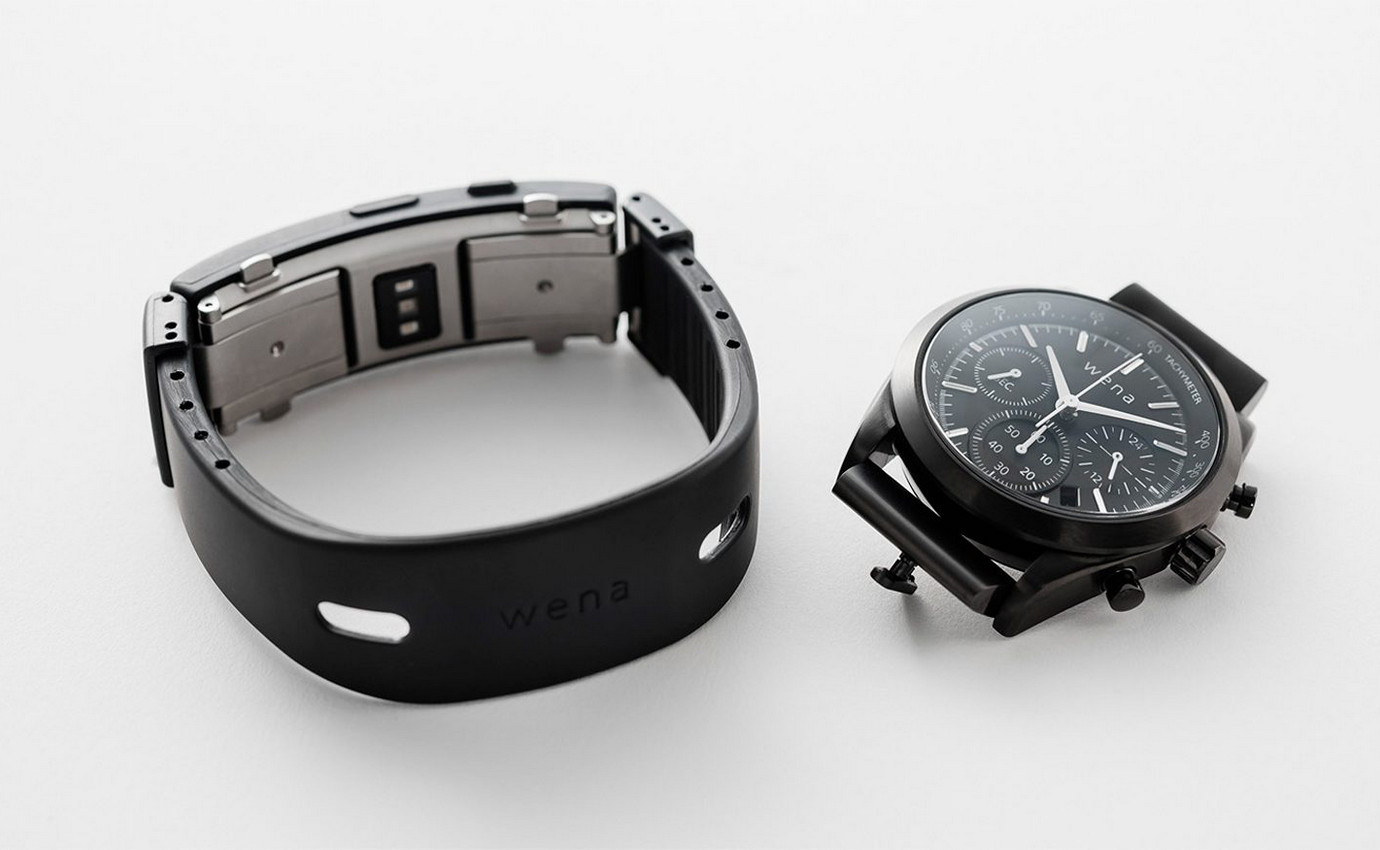 sony-wena-wrist-active-4.jpg