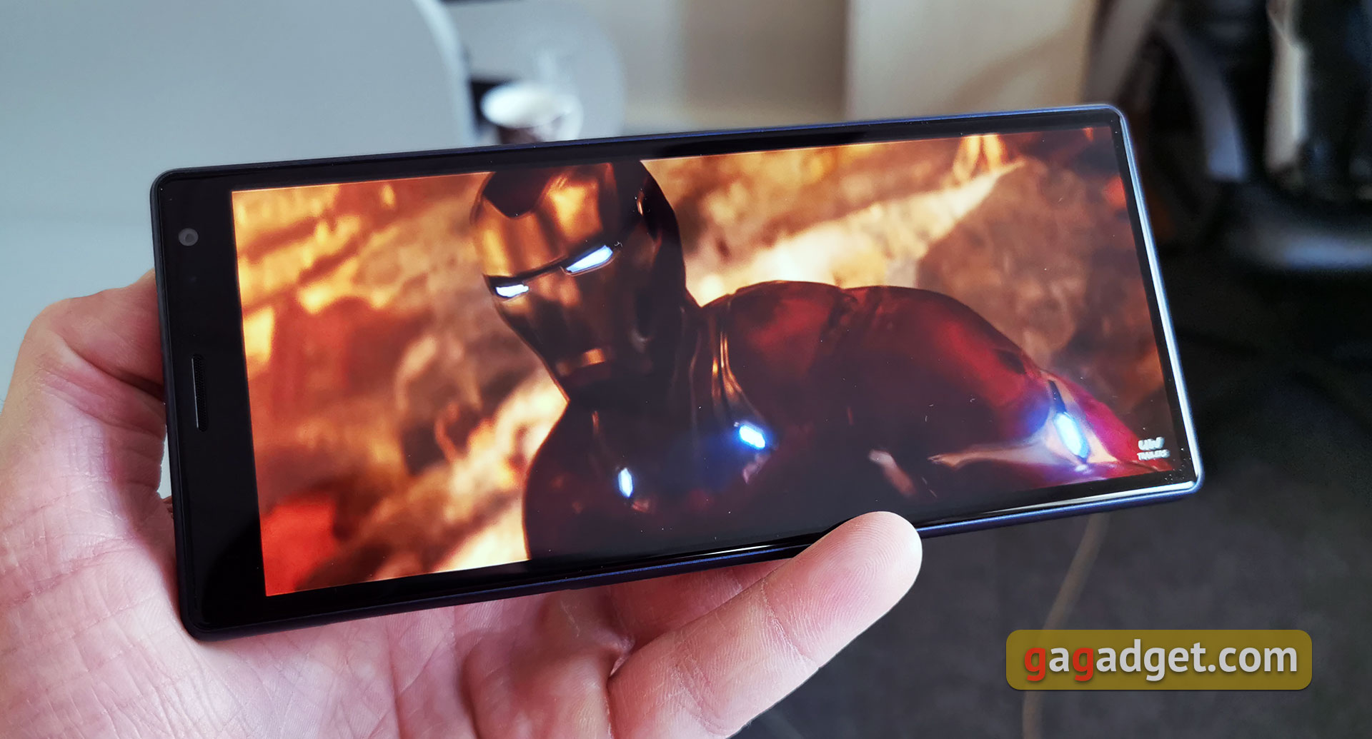 Огляд Sony Xperia 10 Plus: смартфон для улюблених серіалів та соціальних мереж