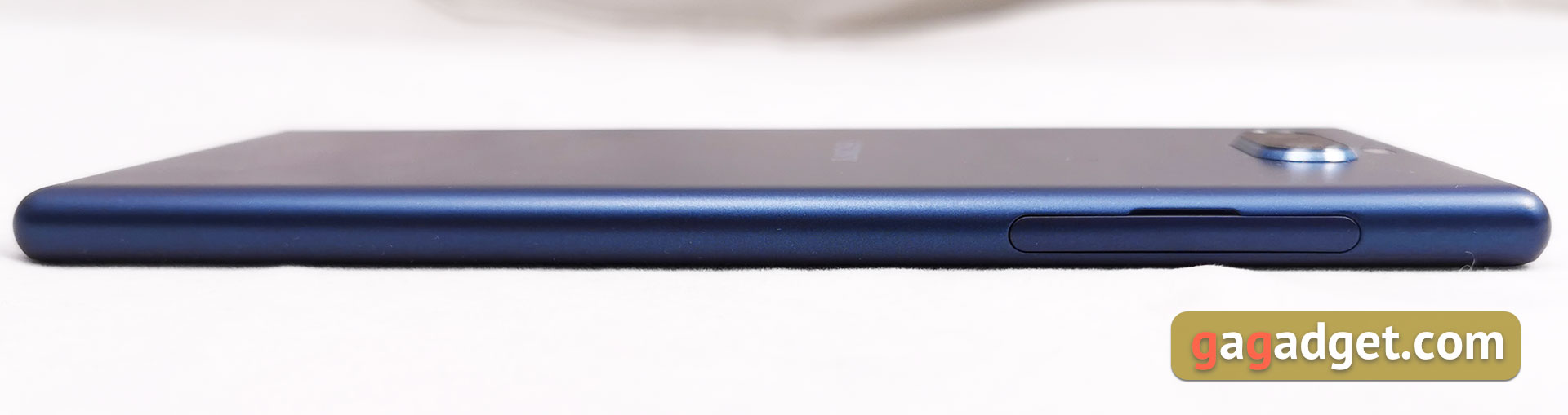 Огляд Sony Xperia 10 Plus: смартфон для улюблених серіалів та соціальних мереж-10