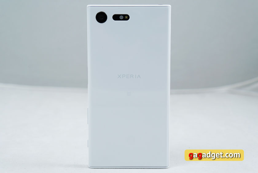 Обзор Sony Xperia X Compact: миниатюрный Android-13
