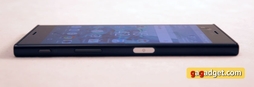 Обзор Sony Xperia XZ: осенние краски Японии-16