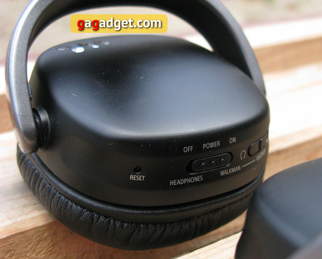 Обзор плеера-наушников Sony Walkman NWZ-WH303: гаджет с множественной сутью-9