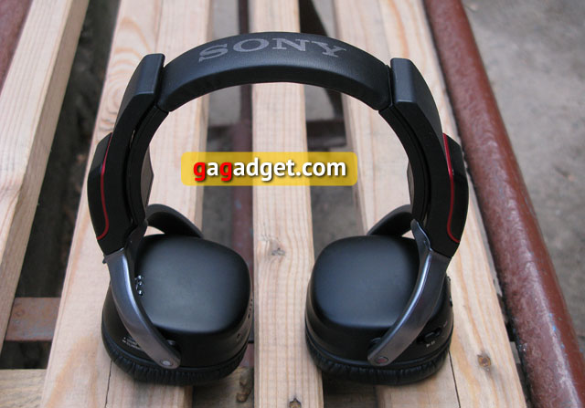Обзор плеера-наушников Sony Walkman NWZ-WH303: гаджет с множественной сутью-7