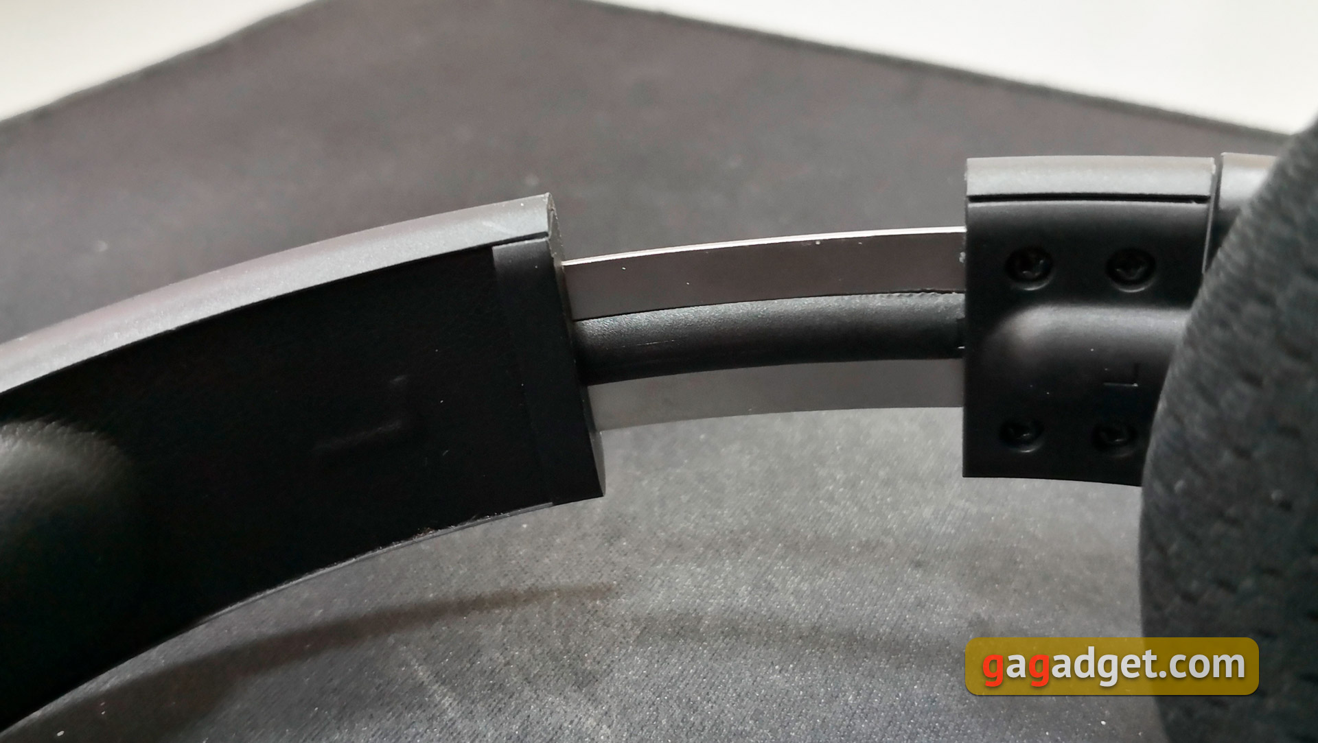 Огляд SteelSeries Arctis 1 Wireless: бездротова ігрова гарнітура для всіх платформ-16