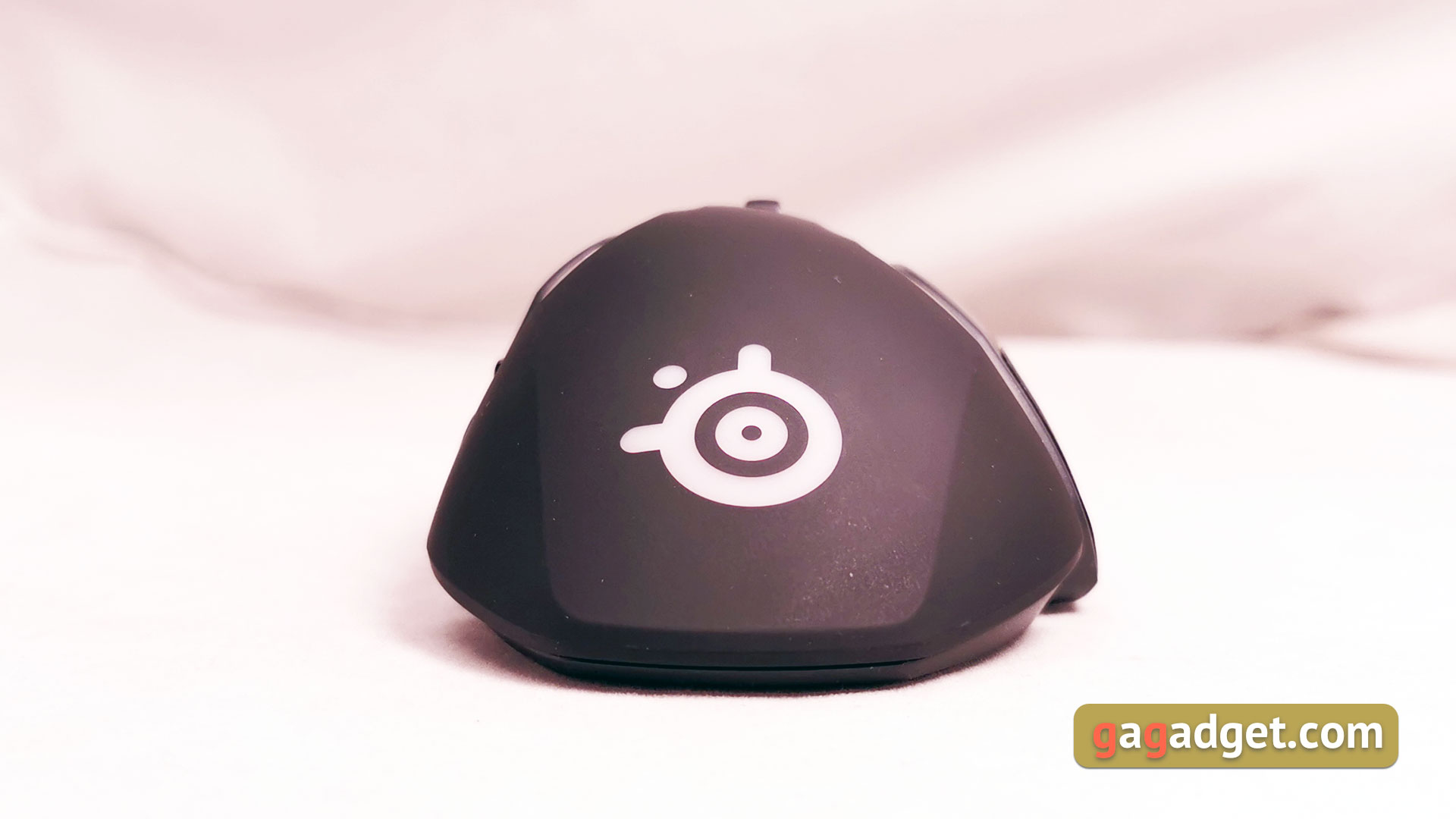 Огляд SteelSeries Rival 650 Wireless: бездротова геймерская миша з подвійним сенсором та швидкою зарядкою-13