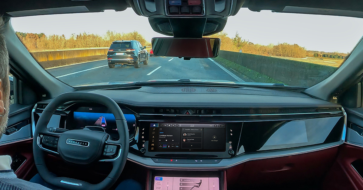 Demonstration of STLA AutoDrive operation
