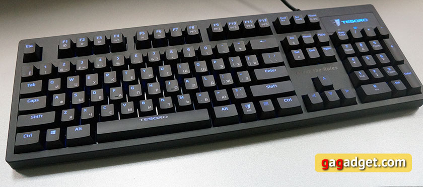 Обзор механической клавиатуры начального уровня Tesoro Excalibur Red Switch-4