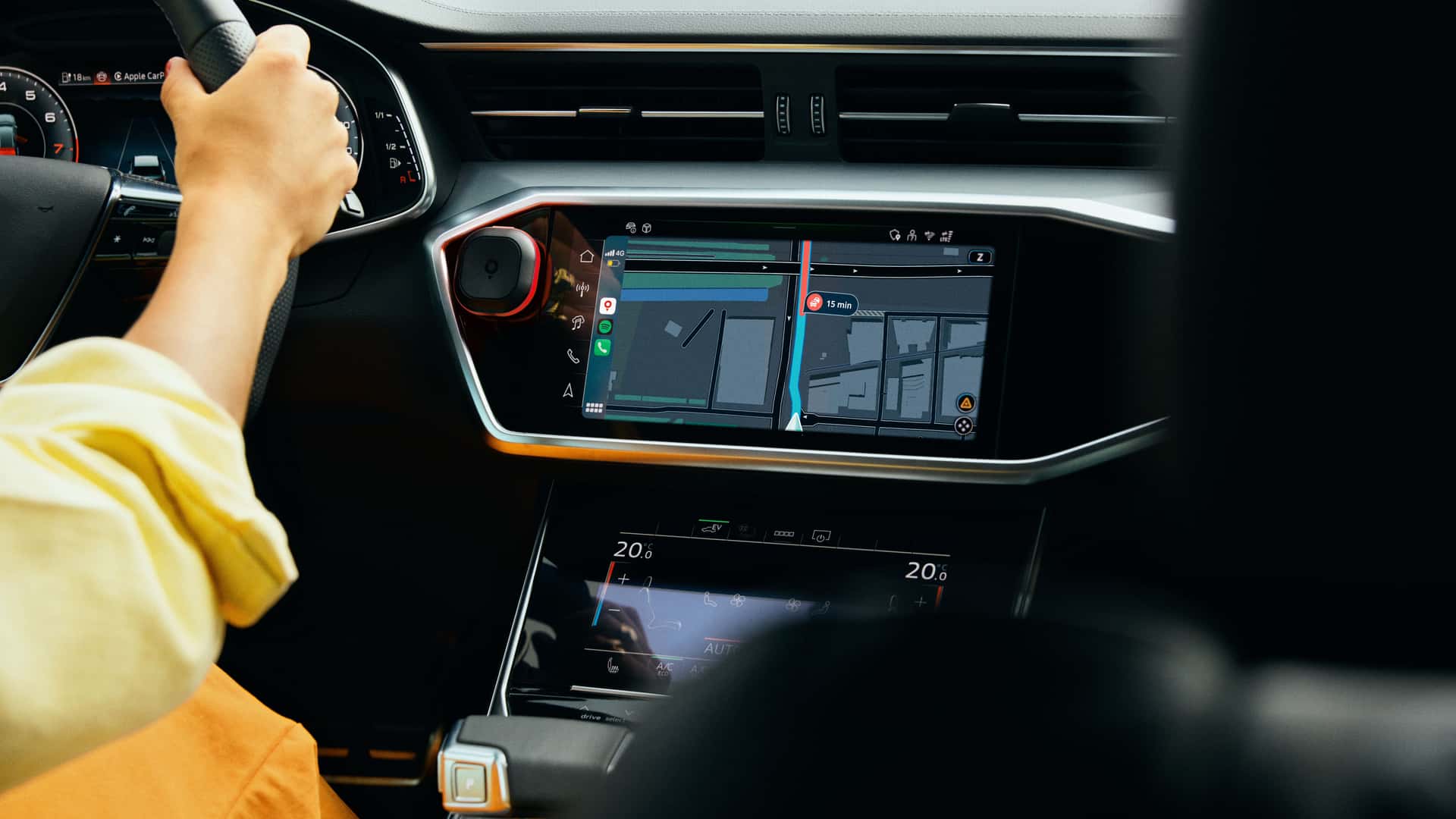 Компактный ассистент для водителей Tom by TomTom