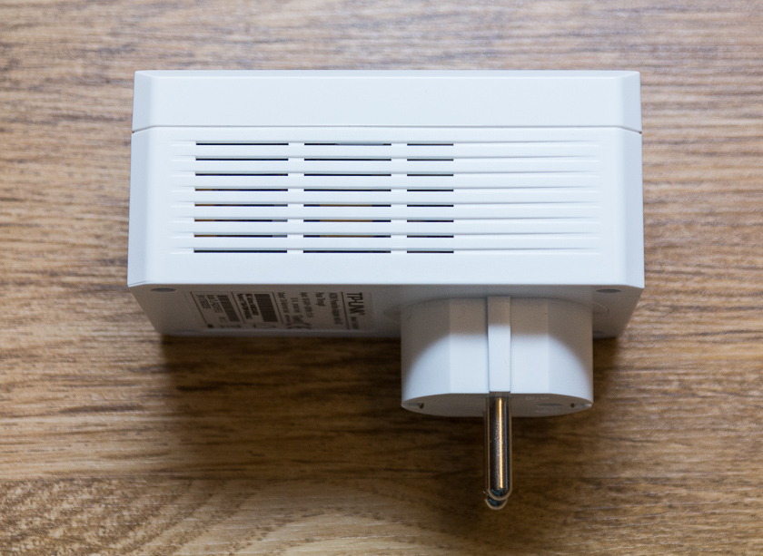Сеть через электропроводку: обзор PowerLine-адаптеров TP-LINK TL-PA2010P и TL-PA4010-5