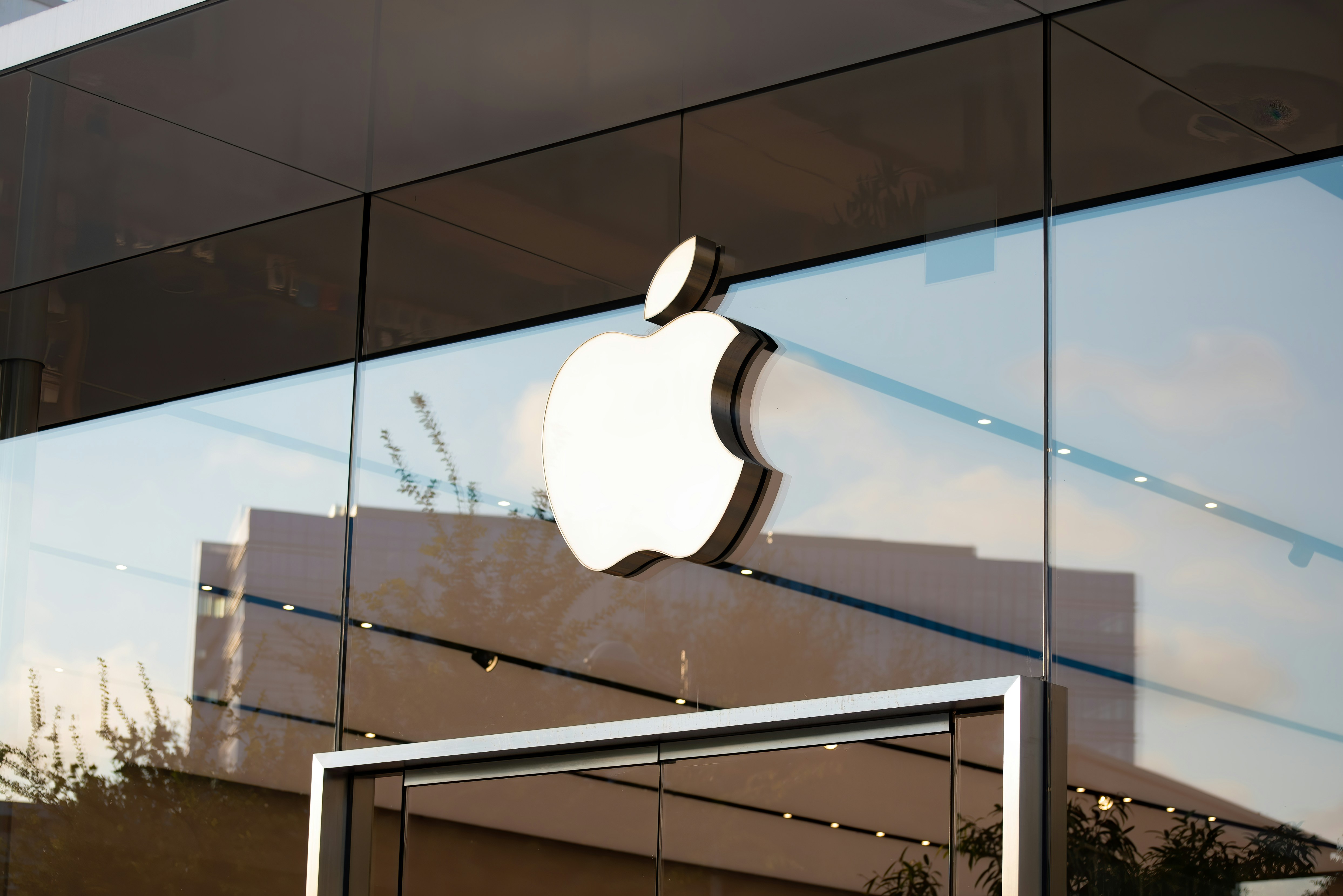 Apple achète une start-up canadienne spécialisée dans l'IA industrielle