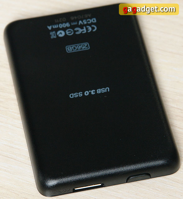 Беглый обзор внешнего SSD-накопителя Transcend ESD200-4