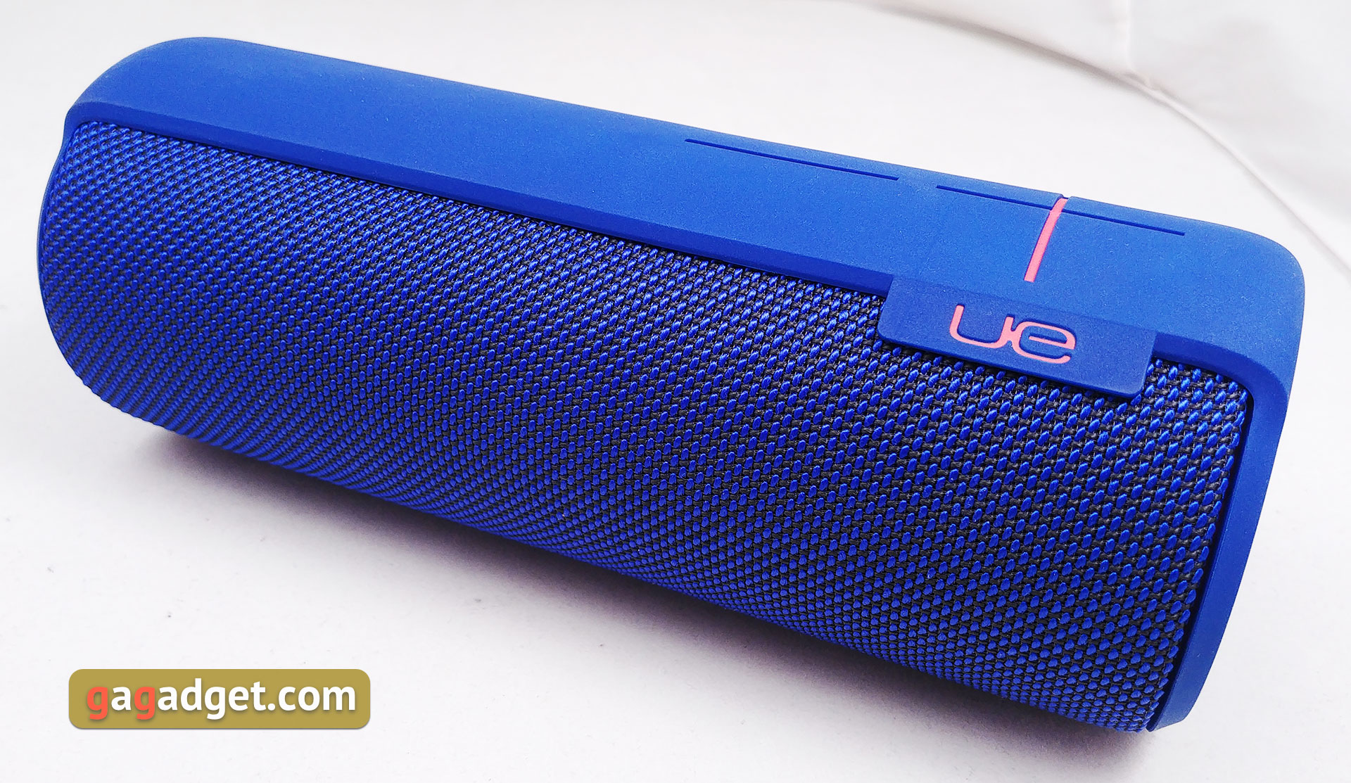 ue-megaboom-10.jpg