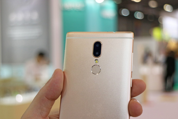 umidigi_crystal_hk-5.jpg