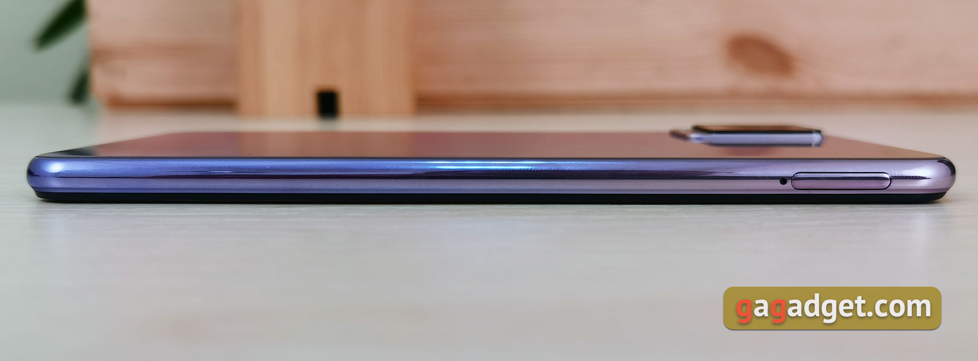 Обзор vivo V20: первый смартфон на Android 11, который можно купить-7