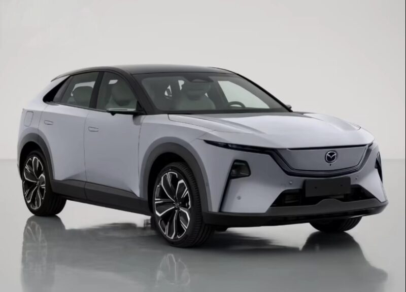 Intérieur arrière du Mazda EZ-60