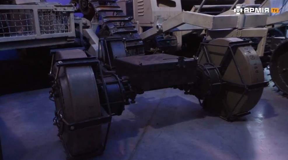 Drone with TM-62 mines instead of wheels