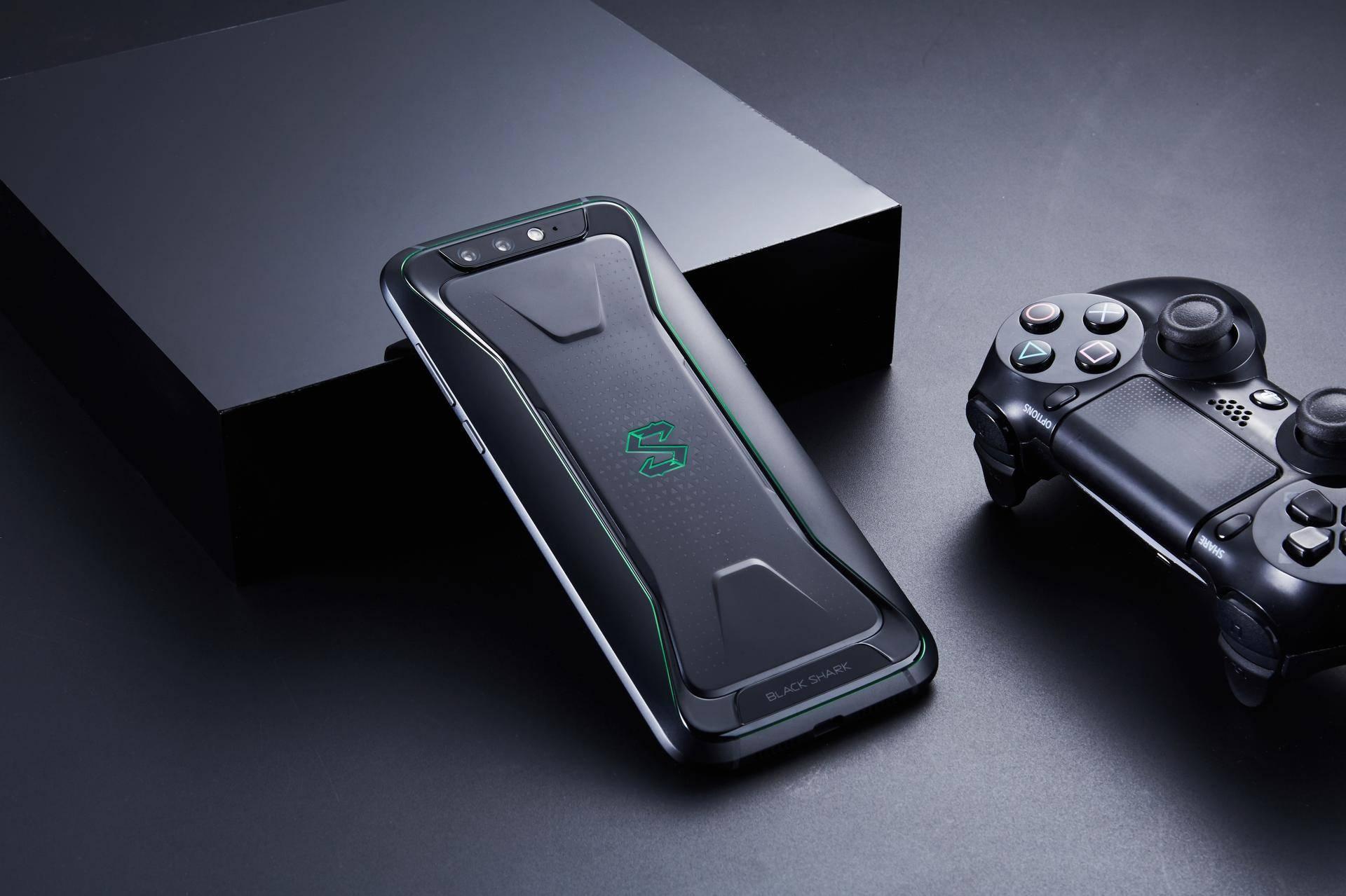 xiaomi-blackshark-released-gaming-photos-5.jpg