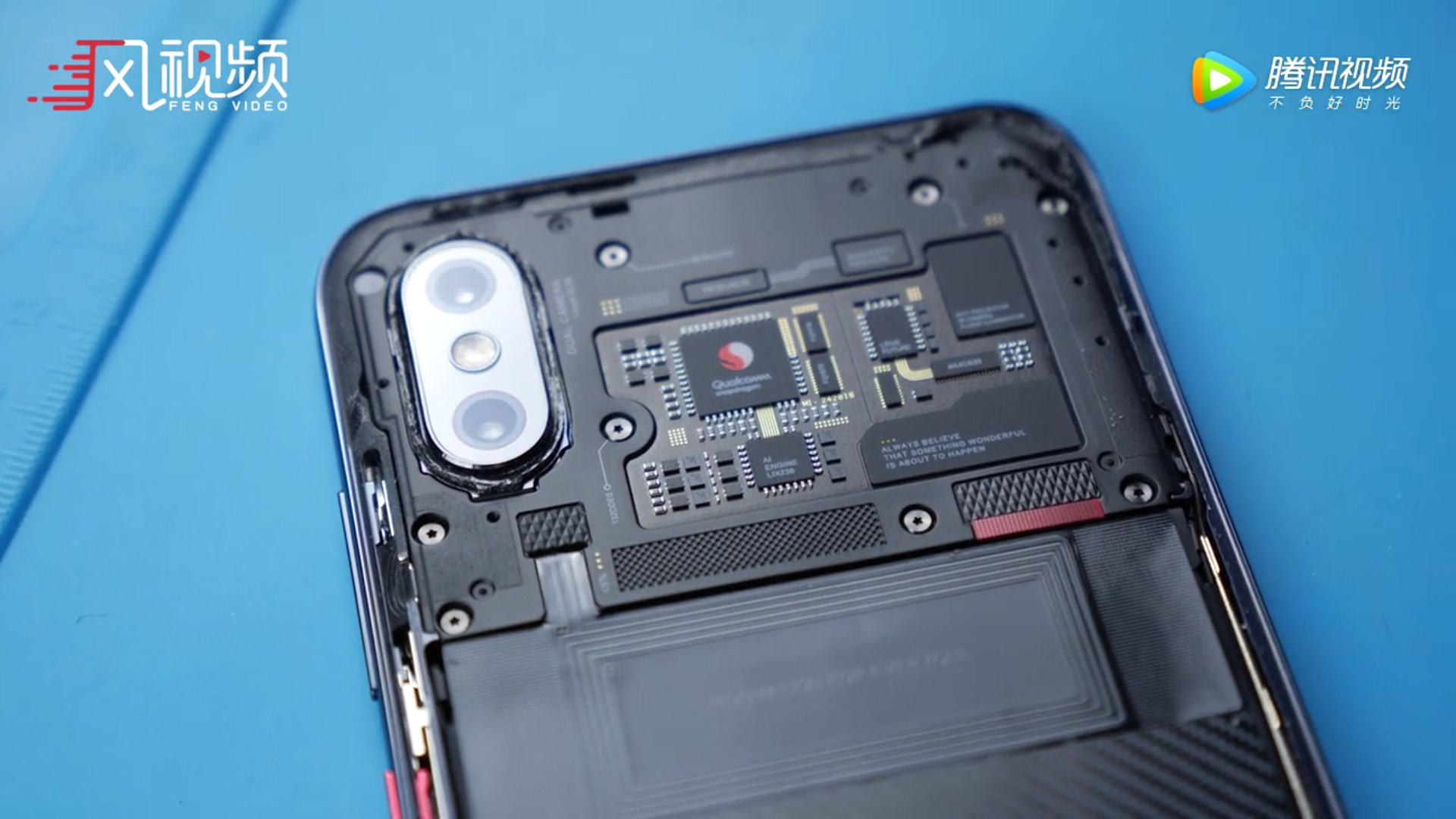xiaomi-mi-8-explorer-edition-teardown-3.jpg