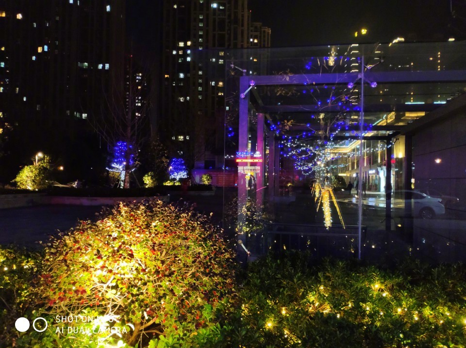 xiaomi-mi-8-super-night-scene-7_cr.jpg