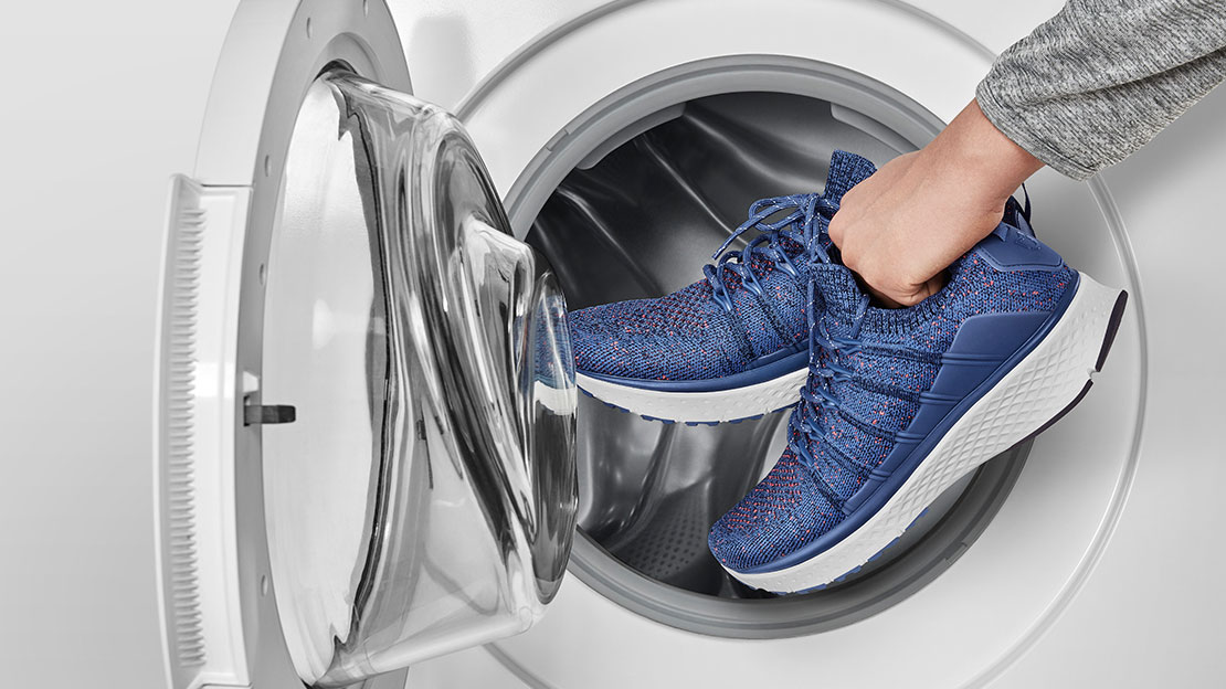 xiaomi-mijia-shoes-2-colors-2_cr.jpg